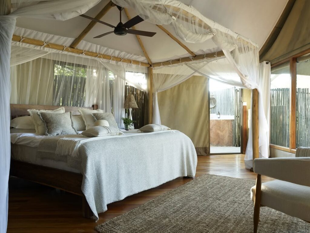 Luxury tented suite at Dulini Anabezi with Zambezi River view